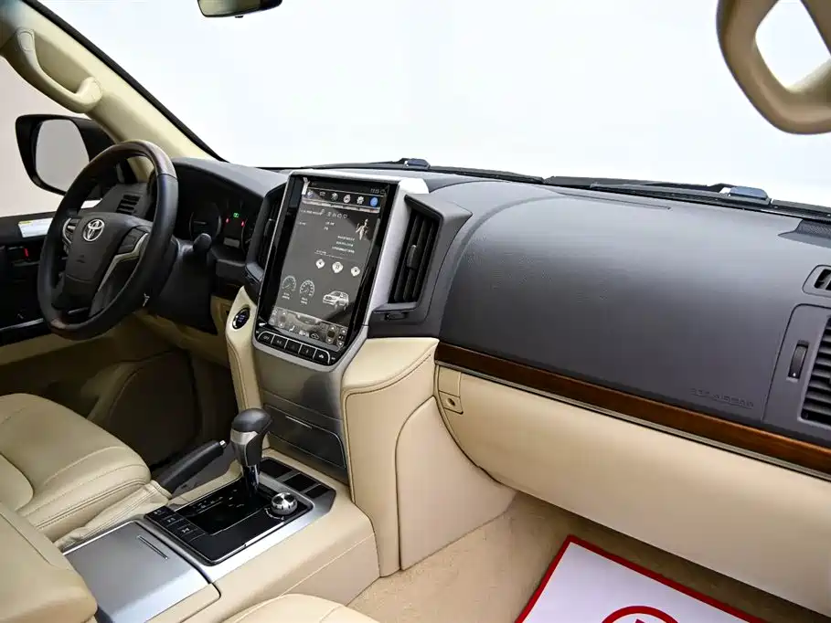 Land Cruiser 2017 4.0L Automatic
