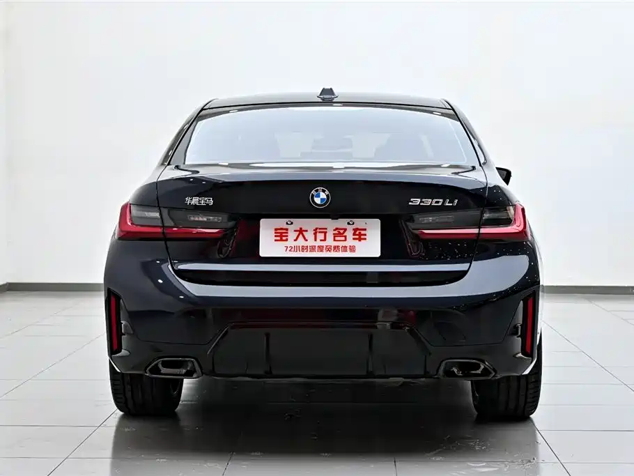 BMW 3 Series 2025 330Li M Sport Night Edition