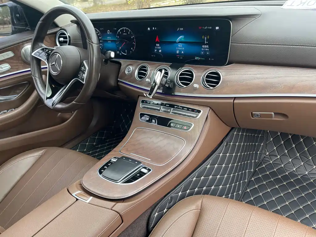 Mercedes-Benz E-Class 2022 Facelift E 300 L Fashion Edition