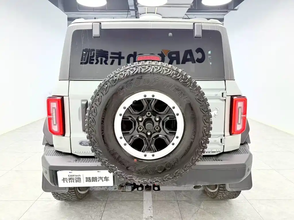 Ford Bronco 2024 2.3T Badlands