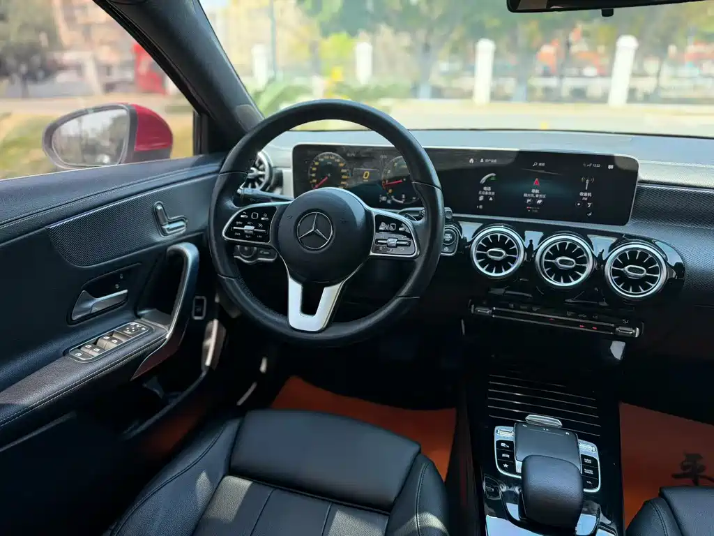 Mercedes-Benz A-Class 2020 A 200 L