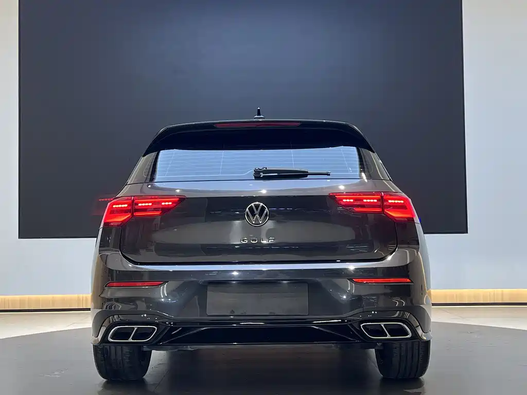 Golf 2023 280TSI DSG R-Line 20th Anniversary Edition