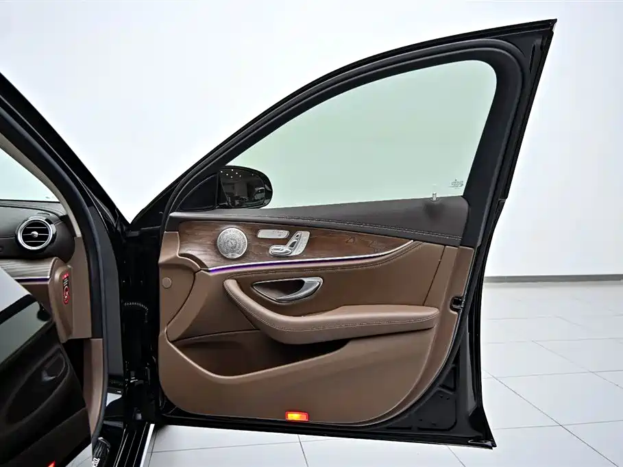 Mercedes-Benz E-Class 2023 Facelift E 300 L Luxury