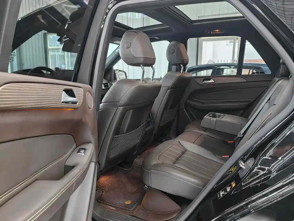 Mercedes-Benz GLE 400 4MATIC Collector's Edition