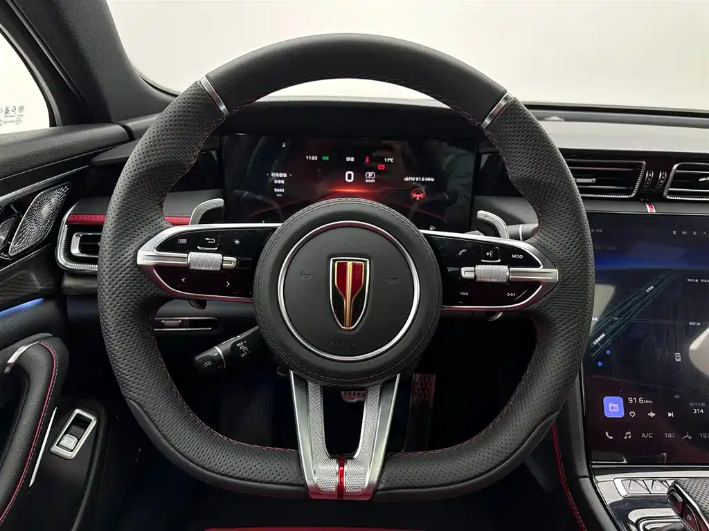 Hongqi H6 2025 2.0T Zhi Shang Edition