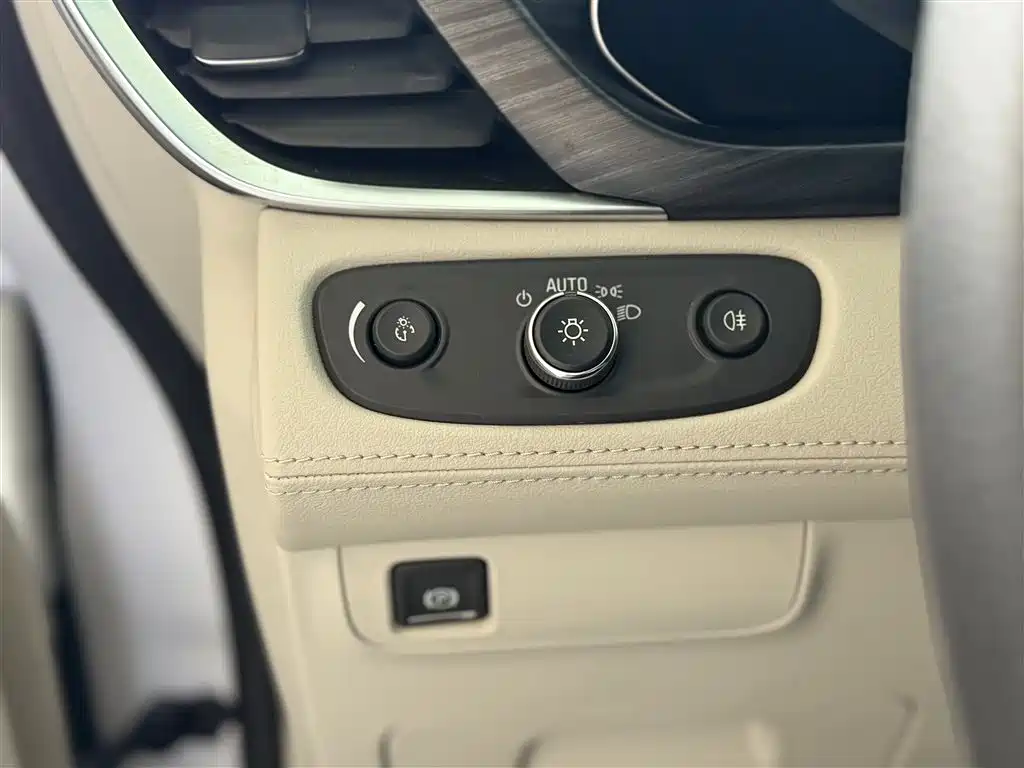 Buick GL8 2023 ES Lu Zun Comfort