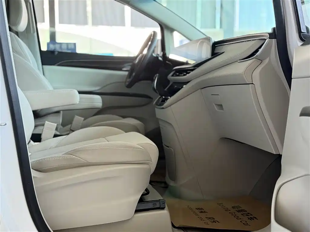 Buick GL8 2023 ES Lu Zun Comfort
