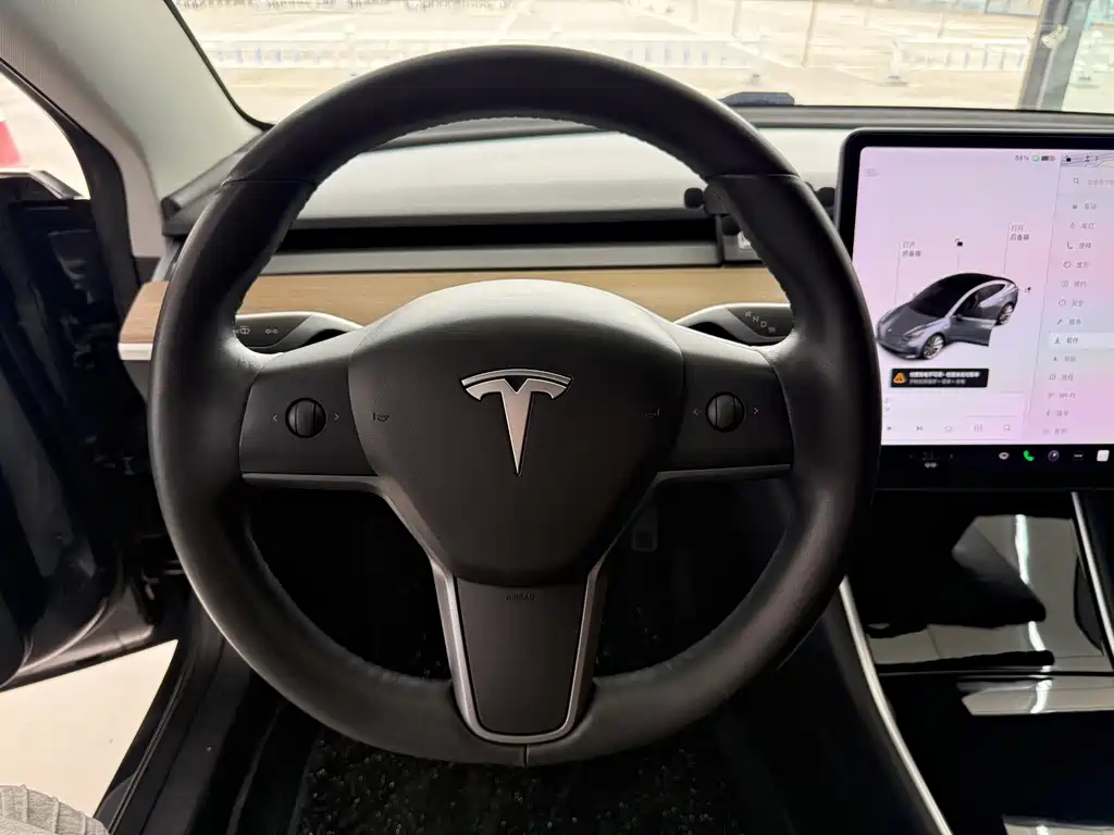 Tesla Model 3 2019 Standard Range Plus Rear-Wheel Drive