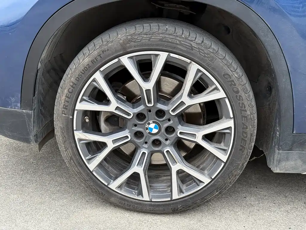 BMW X1 2021 xDrive25Li Premium Edition