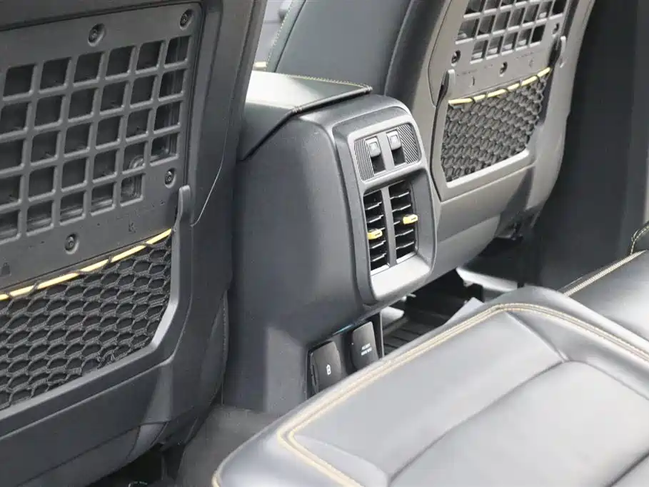 Ford Bronco 2024 2.3T Badlands