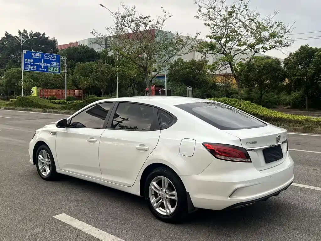 MG6 2018 20T Automatic Elite Smart Connect Edition China VI