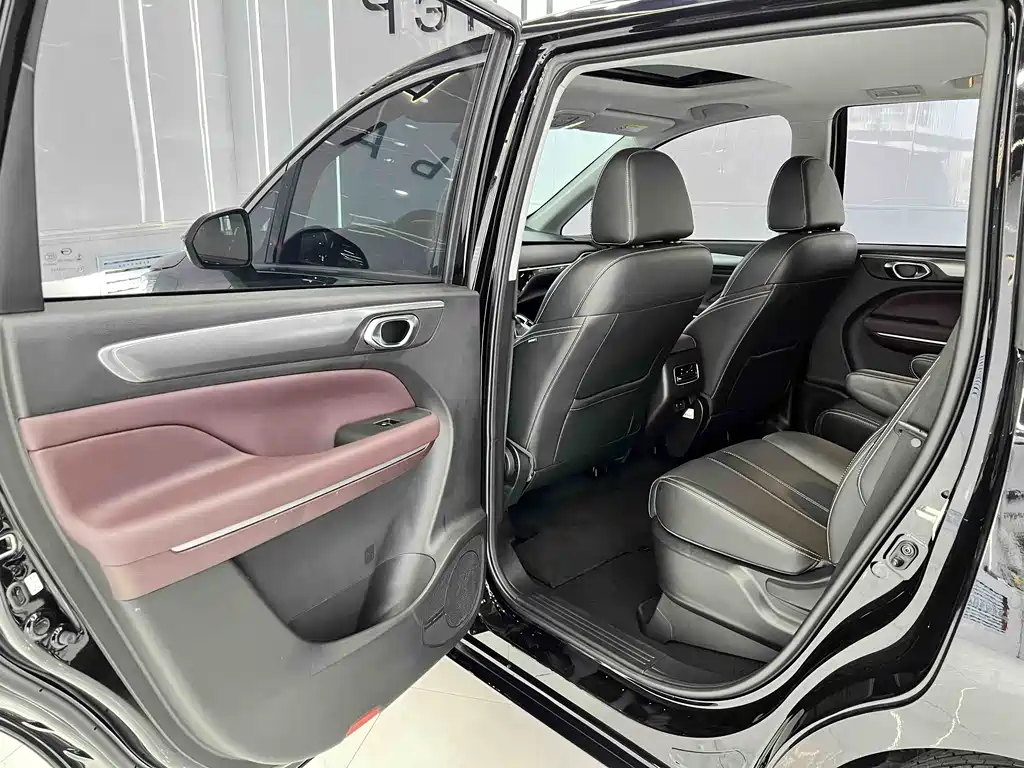 GAC Trumpchi M6 2021 PRO 270T Automatic Luxury Edition