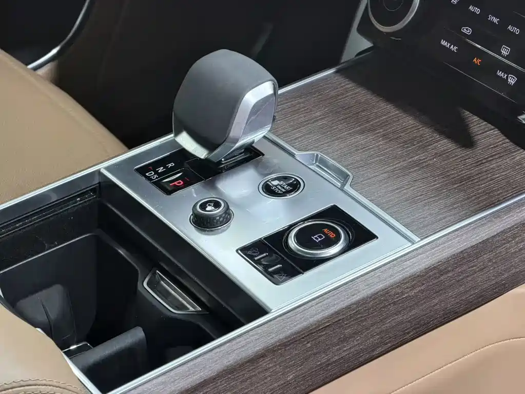 Range Rover 2023 3.0 L6 400PS Autobiography Seven-Seater Long Wheelbase
