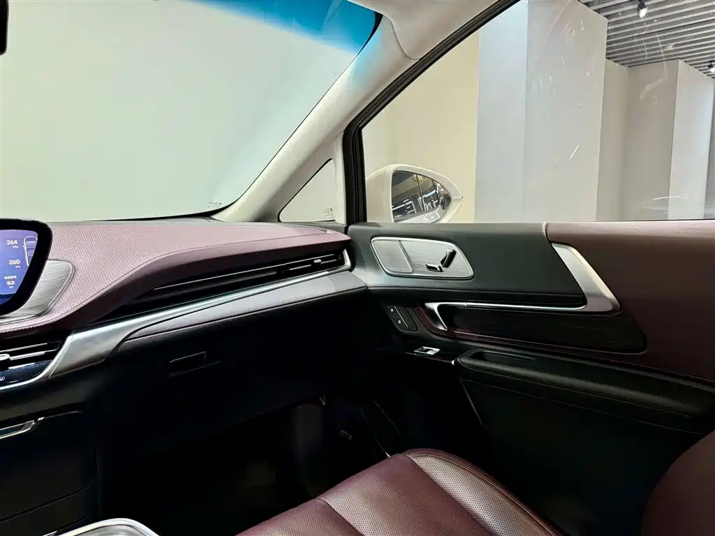 Buick Century 2023 2.0T 6-Seater Yunshi Edition