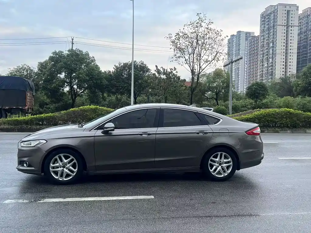 Ford Mondeo 2013 1.5L GTDi180 Fashion
