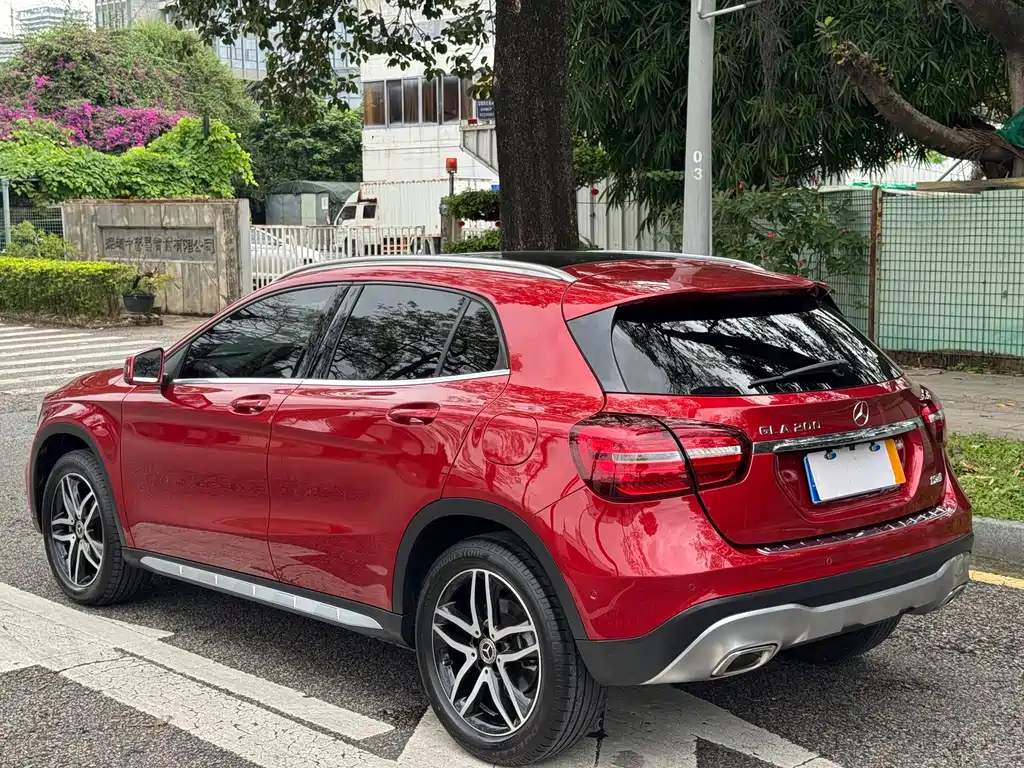 Mercedes-Benz GLA 2017 GLA 200 Fashion Edition