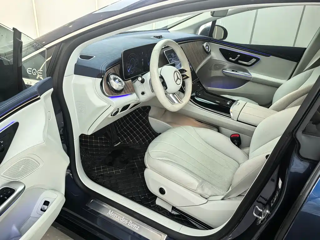Mercedes-Benz EQE 500 4MATIC Pioneer Edition 2025