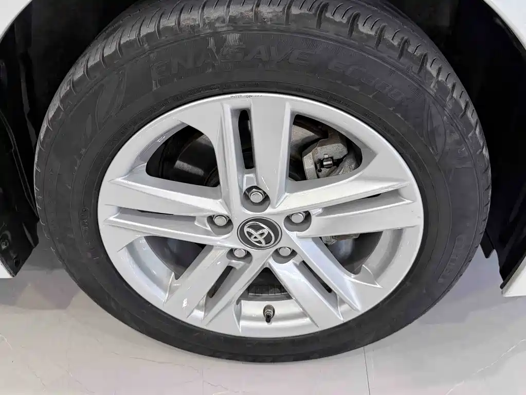 Toyota Levin 2021 Hybrid 1.8H E-CVT Luxury Edition