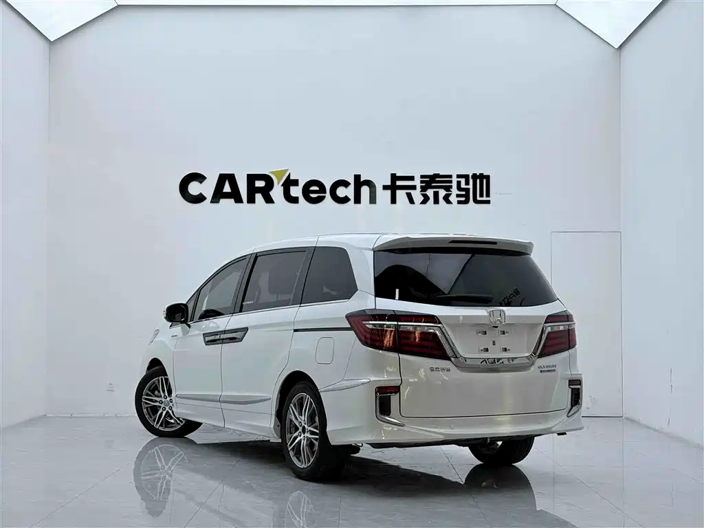 Honda Elysion 2019 2.0L Hybrid Supreme Edition