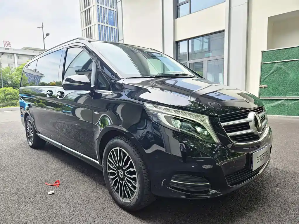 Mercedes-Benz V-Class 2018 V 260 Exclusive Edition China VI