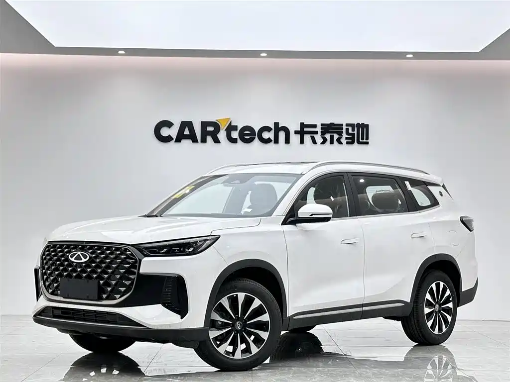 Chery Tiggo 8 PLUS 2025 290TGDI DCT Momentum Edition