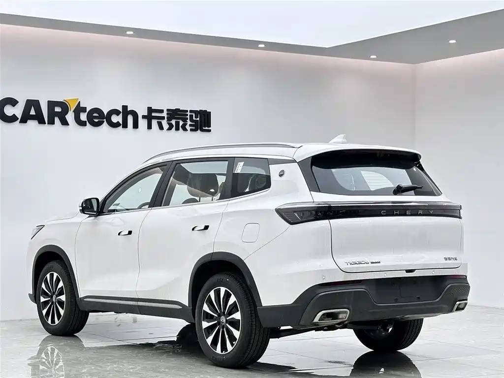 Chery Tiggo 8 PLUS 2025 290TGDI DCT Momentum Edition