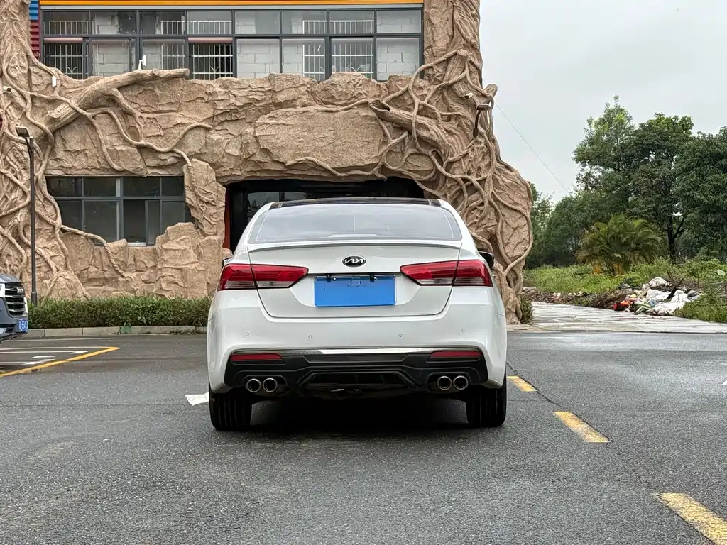 Kia K4 2017 1.8L Automatic GLS Special