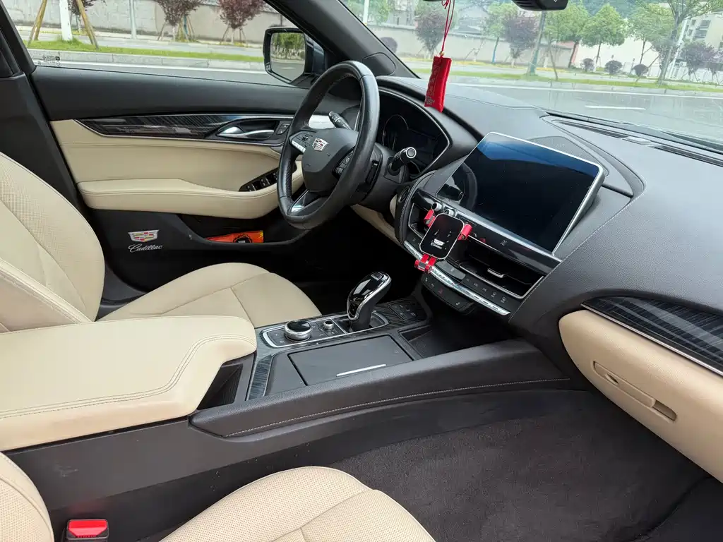 Cadillac CT5 2021 28T Luxury