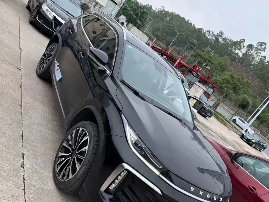 Exeed Lanyun 2023 400T 2WD Xingzun Edition