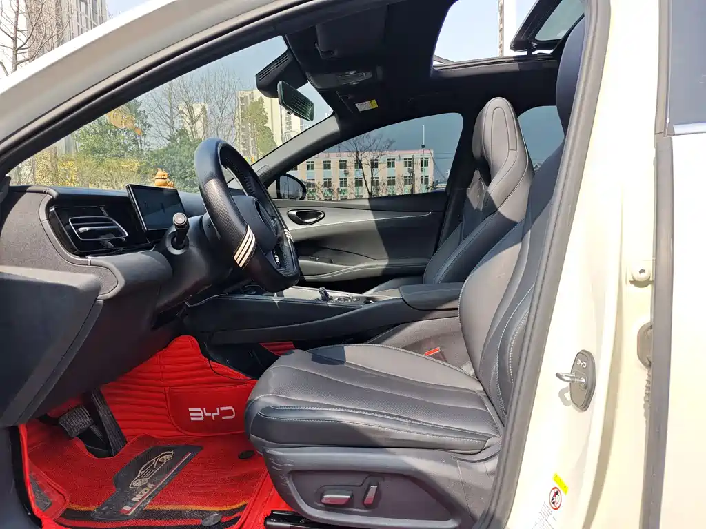 BYD Seal 06 DM-i
