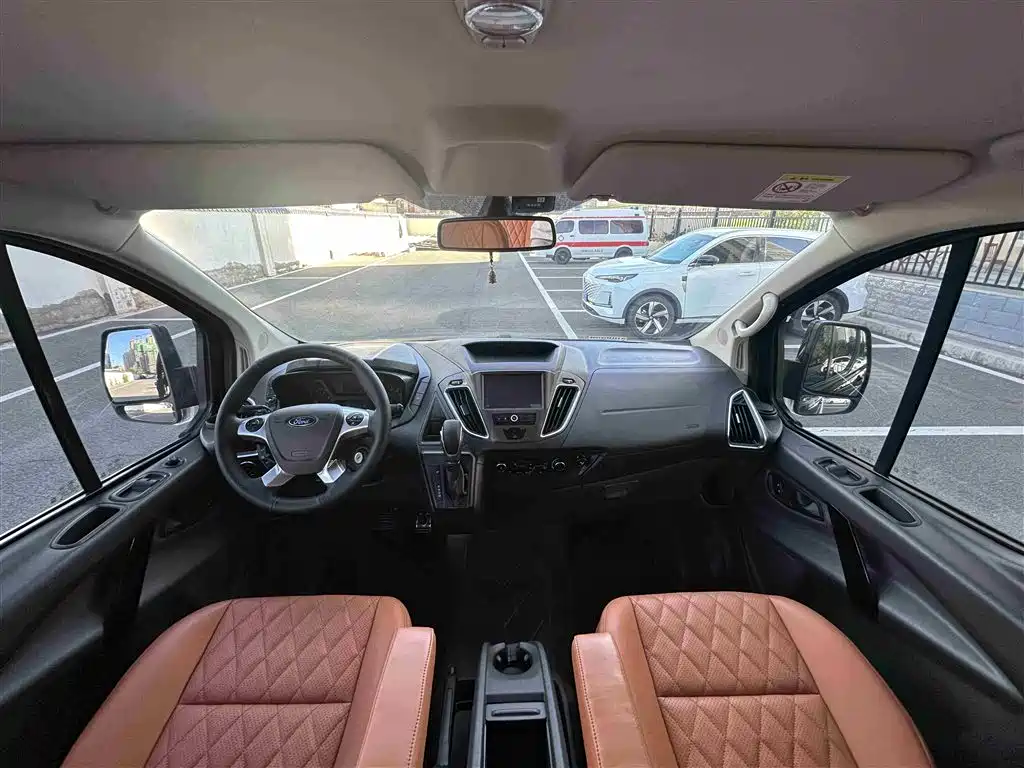 Ford Tourneo Custom 2020 2.0T Automatic Elite Edition China VI