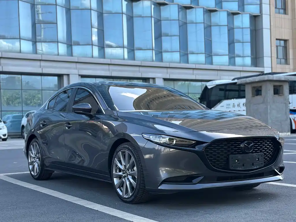 Mazda 3 Axela 2022 2.0L Automatic Zhiya Edition
