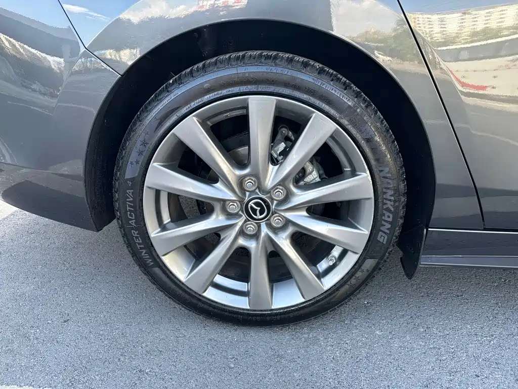 Mazda 3 Axela 2022 2.0L Automatic Zhiya Edition