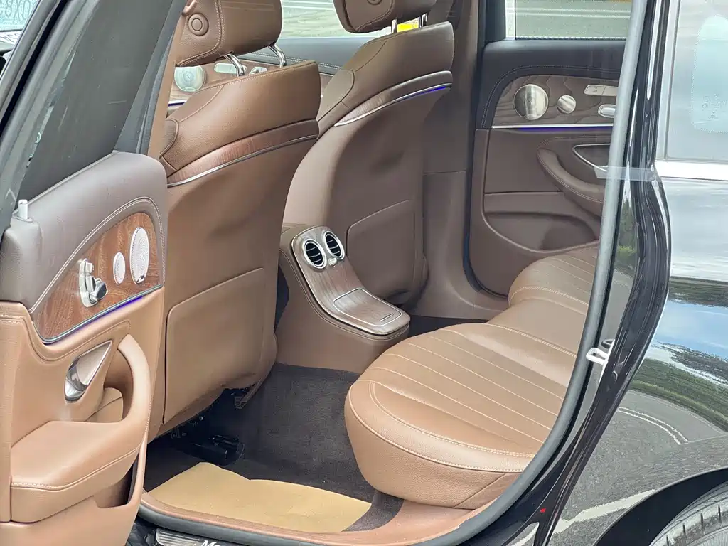 Mercedes-Benz E-Class 2021 E 300 L Luxury