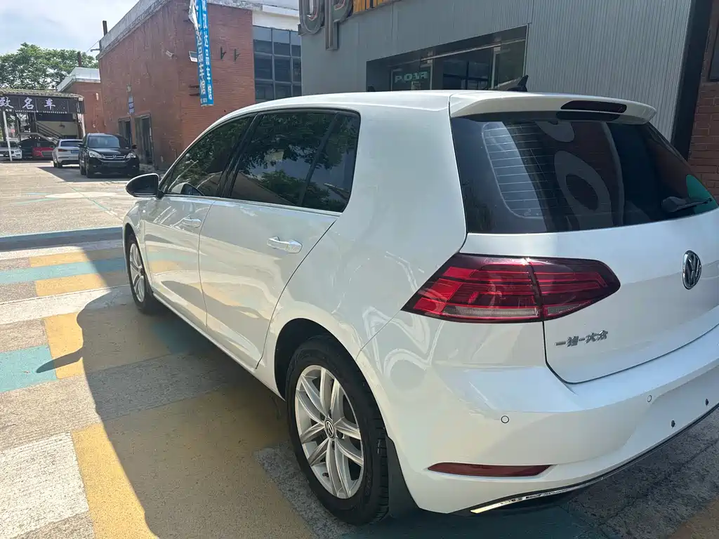 Volkswagen Golf 2019 1.6L Automatic Comfort Edition China V