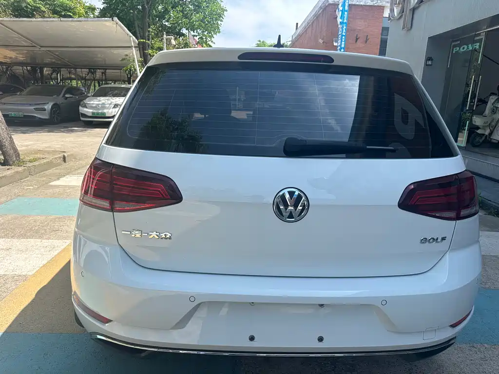 Volkswagen Golf 2019 1.6L Automatic Comfort Edition China V