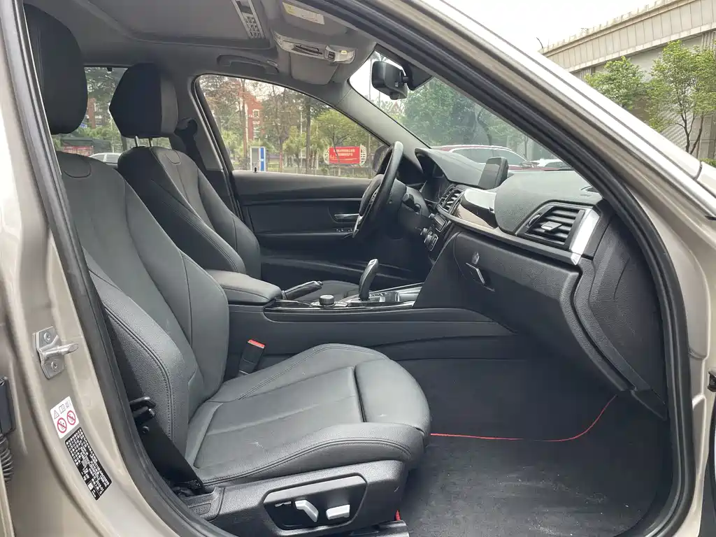 BMW 3 Series 2018 320Li Fashion Edition