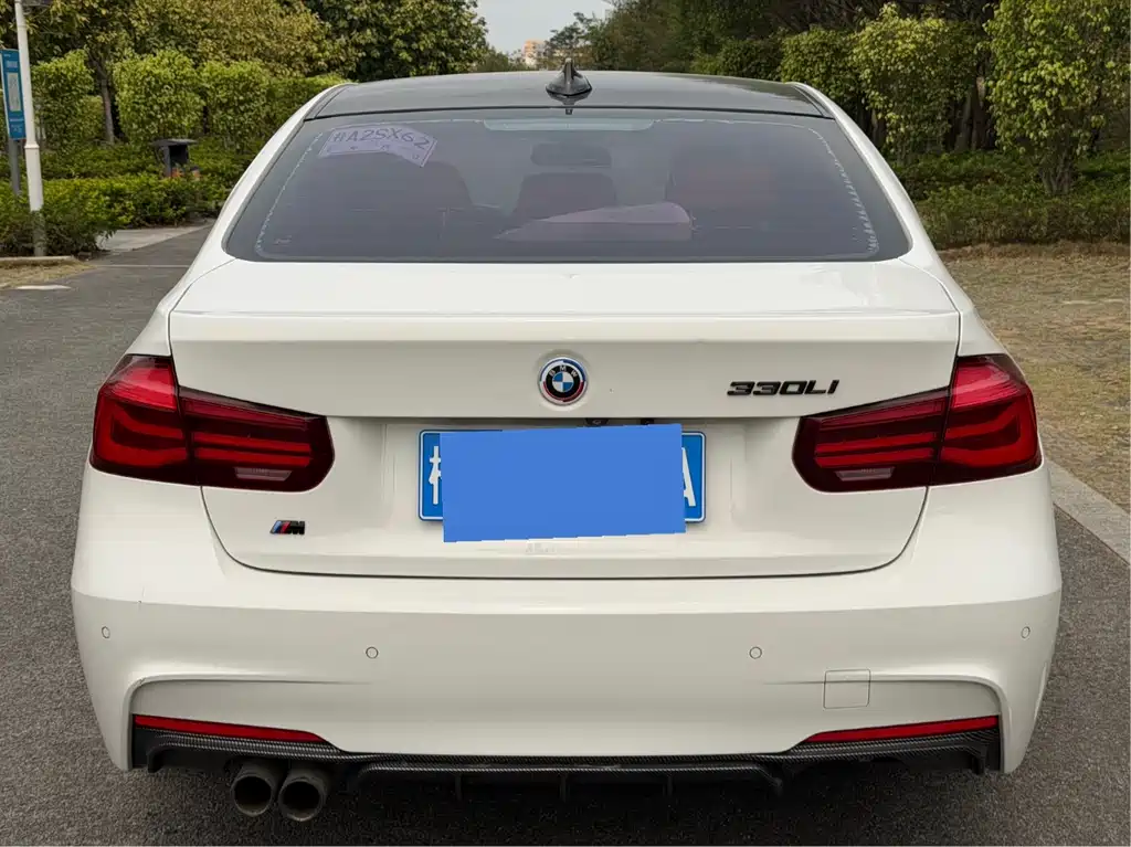 BMW 3 Series 2018 330Li M Sport Night Edition