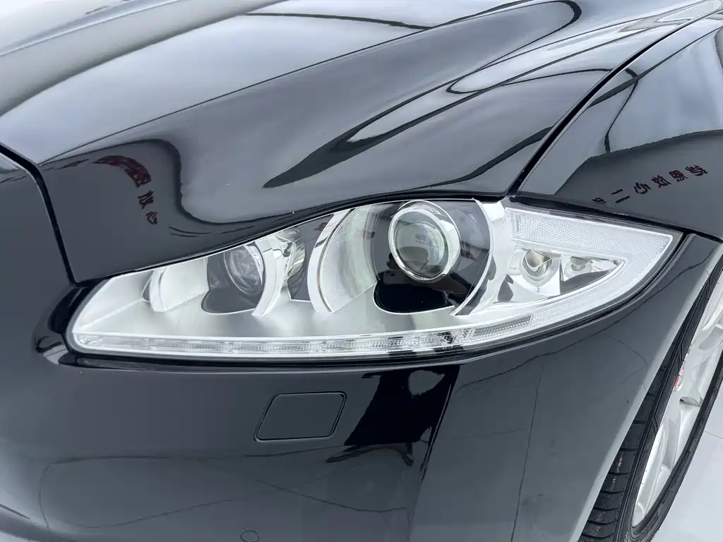 Jaguar XJL 2015 3.0 SC RWD Panoramic Business Edition