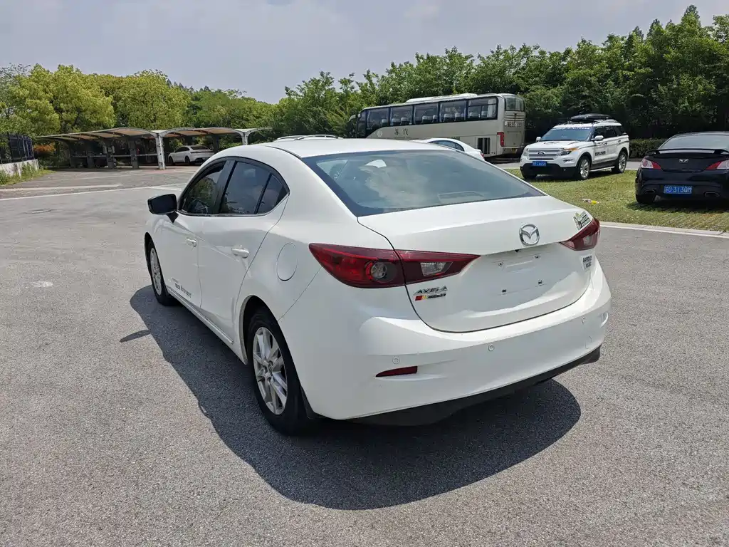 Mazda 3 Axela