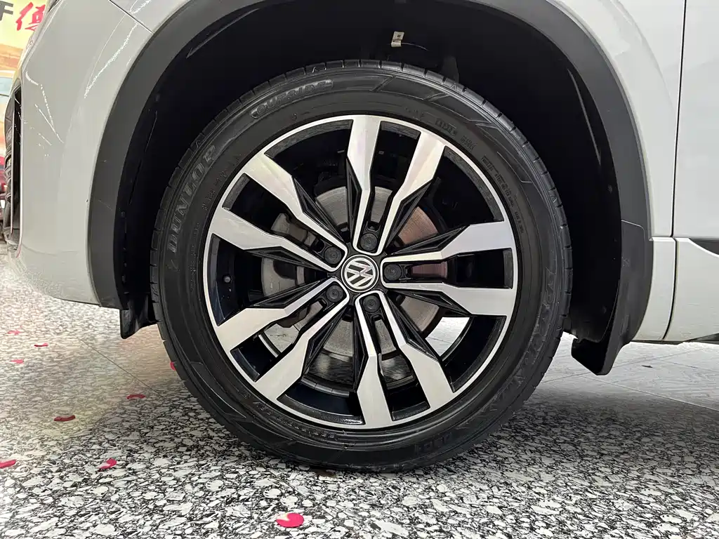 Tayron 2020 380TSI AWD R-Line Connected Edition