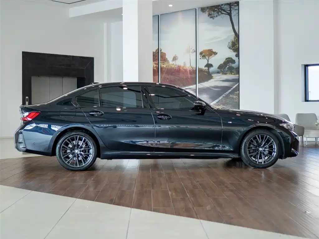 2024 BMW 3 Series 325Li M Sport Night Edition