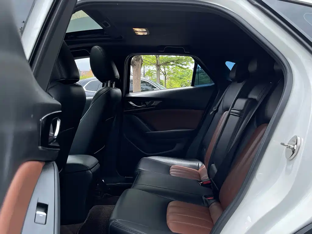 Mazda CX-4