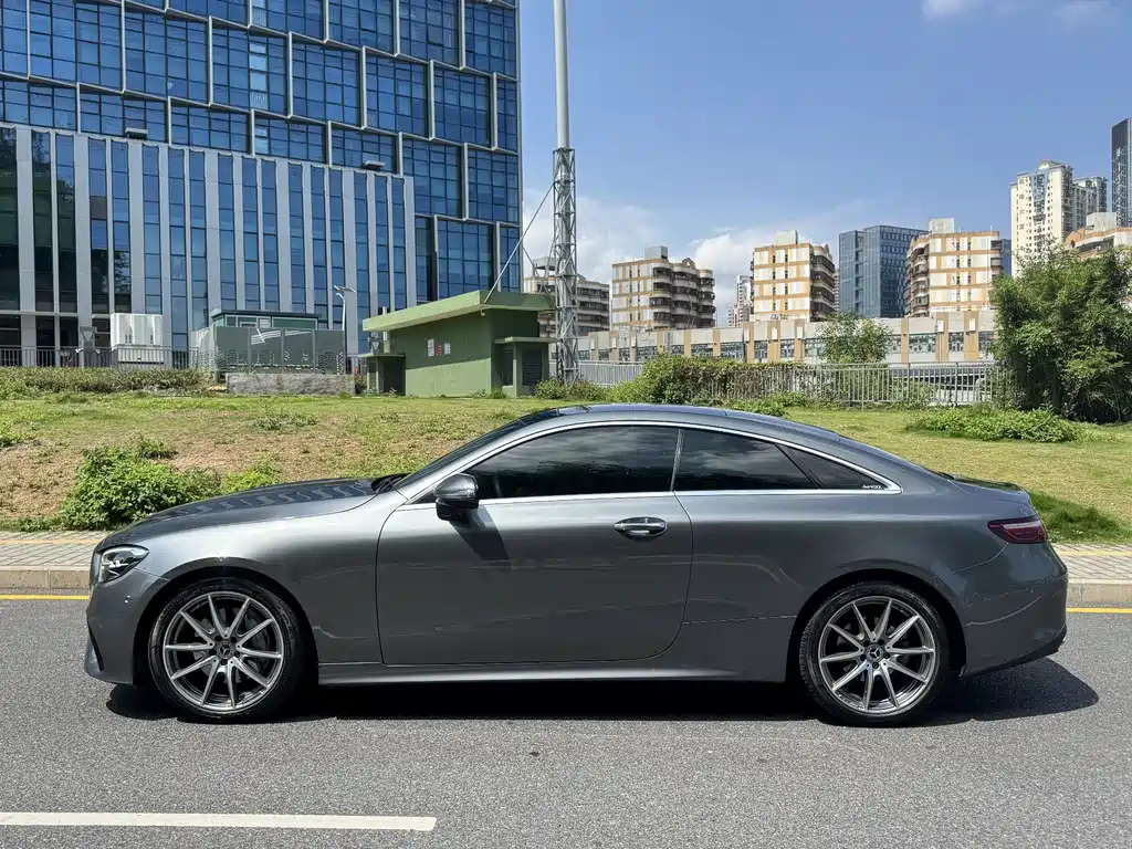 Mercedes-Benz E-Class Coupe 2023 E 260
