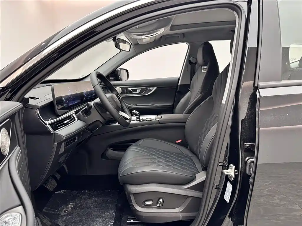 Chery Tiggo 7 PLUS 2025 1.6TGDI DCT Premium Edition