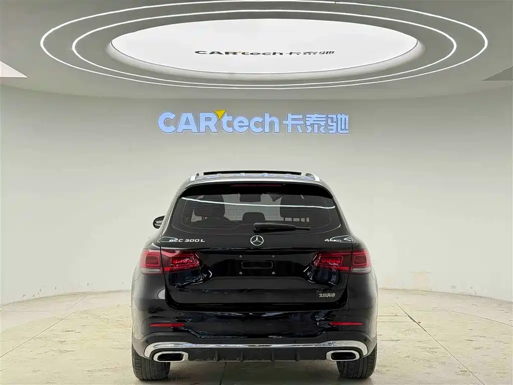 Mercedes-Benz GLC 300 L 4MATIC