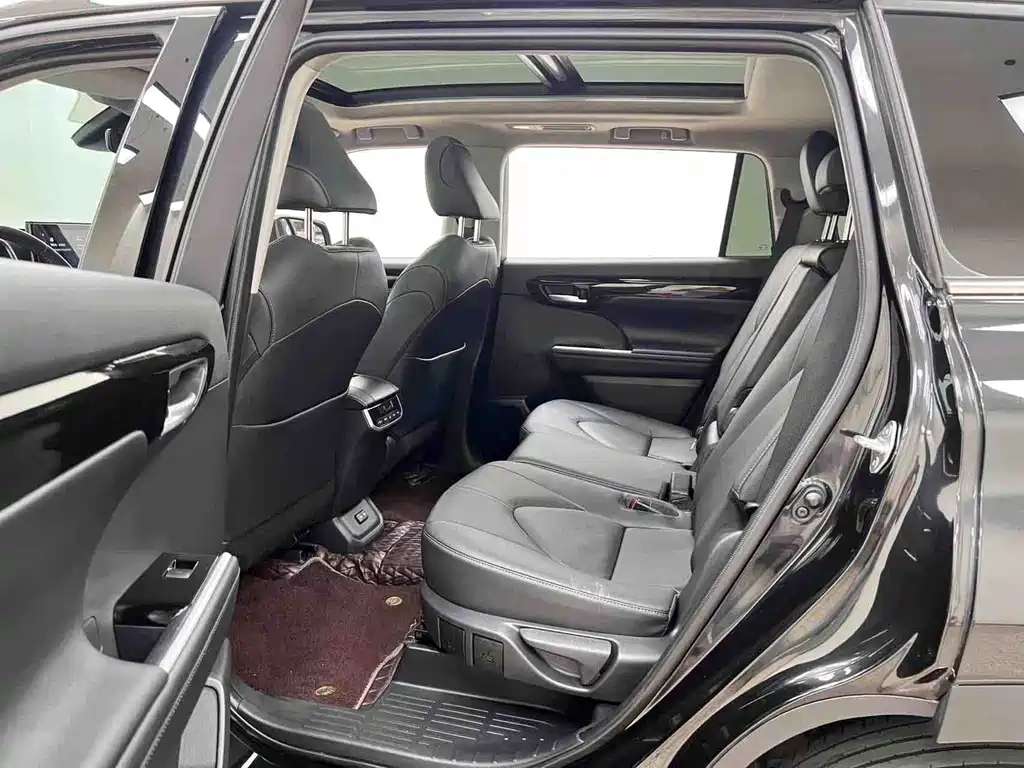 Toyota Highlander 2024 380T AWD Premium Edition 7-Seater