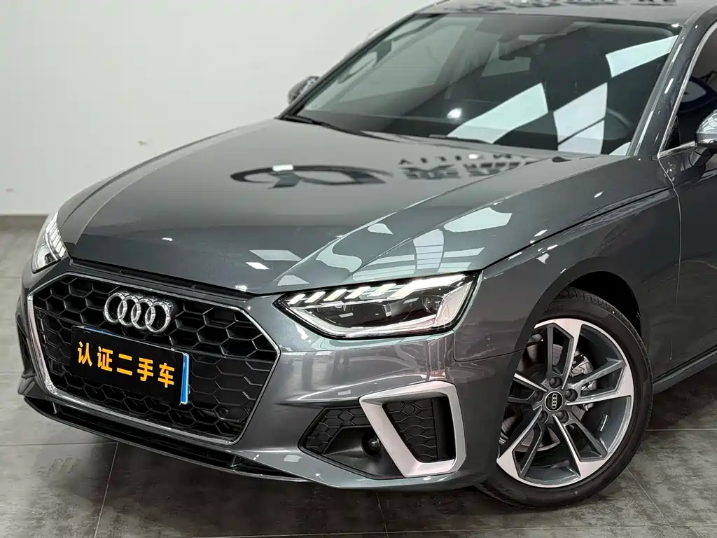 Audi A4L 2022 40 TFSI Fashion Dynamic