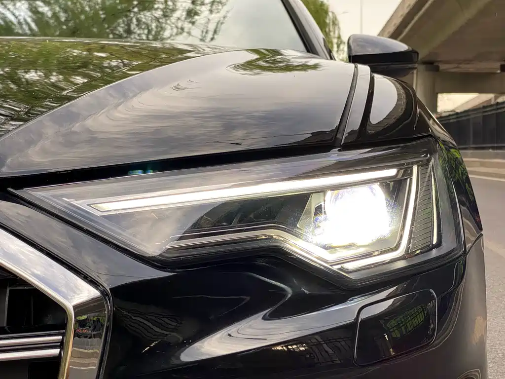 Audi A6L 2024 45 TFSI臻选动感型