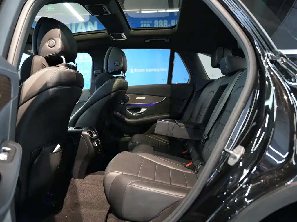 Mercedes-Benz GLC 260 L 4MATIC Luxury 2021